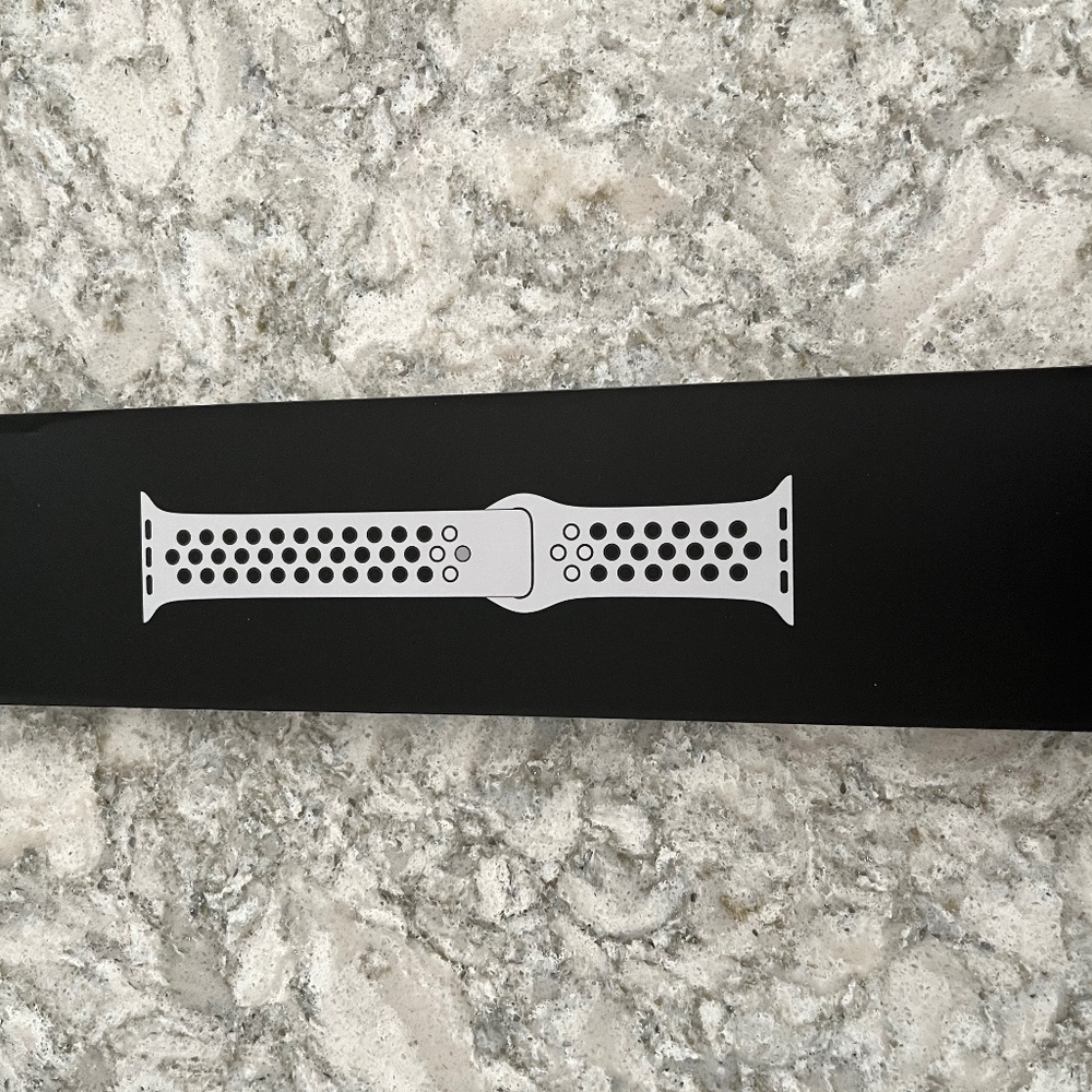 Apple Watch  Nike Sport Band - 44MM
